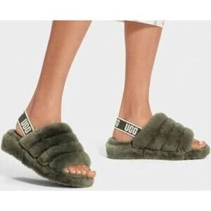 UGG Fluff Yeah Slippers Womens 7 Light Green Shearling Slingback Slip On Logo